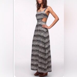 Urban Outfitters Nom de Plume by Yaya cut-out maxi-dress - medium